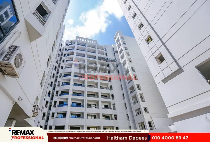 87513627 - Property Image 2