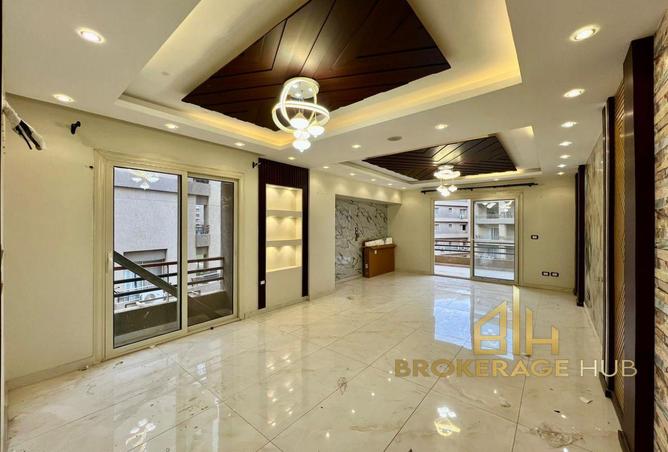 61695000 - صورة العقار 2