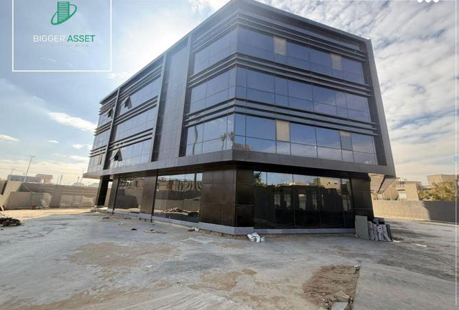 53723302 - Property Main Image