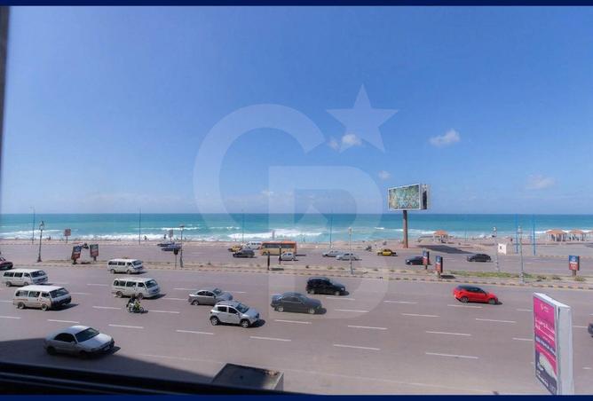 63888405 - Property Main Image