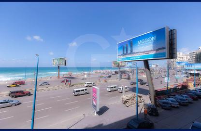 مساحات مكتبية - 3 غرف نوم - 3 حمامات للبيع في ميدان الكورنيش - سبورتنج - حي شرق - الاسكندرية