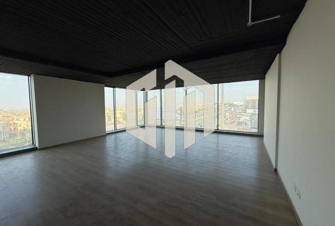 98544639 - Property Image 2