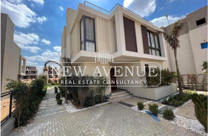 Villa - 3 Bedrooms - 4 Bathrooms for sale in Sodic East - 6th District - New Heliopolis - Cairo
