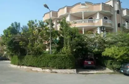 Duplex - 6 Bedrooms - 3 Bathrooms for sale in Area G - Ganoob El Acadimia - New Cairo City - Cairo