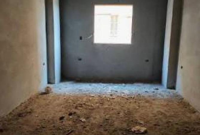 92407989 - صورة العقار 2