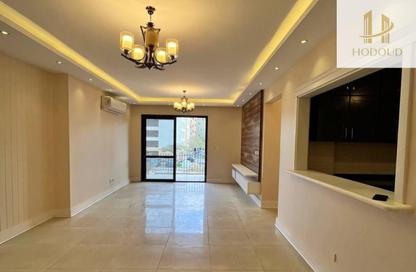 Apartment - 2 Bedrooms - 3 Bathrooms for sale in Eastown - 5th Settlement Compounds - The 5th Settlement - New Cairo City - Cairo