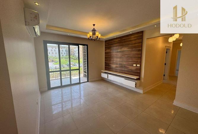 98279476 - Property Image 2