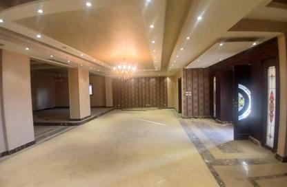 Villa - 7+ Bedrooms - 7+ Bathrooms for rent in East The Academy - New Cairo City - Cairo