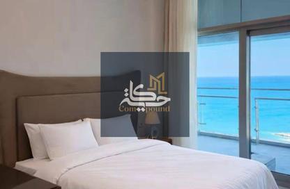 شقة - غرفة نوم - 2 حمامات للبيع في نورث ايدج تاورز - مدينة العلمين الجديدة - العلمين - الساحل الشمالي