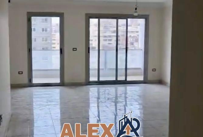 104321126 - Property Main Image