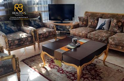 Apartment - 2 Bedrooms - 1 Bathroom for sale in Hadayek Al Mohandessin - 4th District - Sheikh Zayed City - Giza