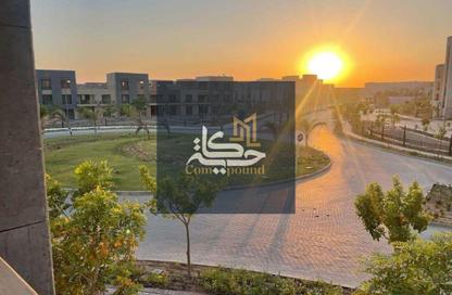 تاون هاوس - 5 غرف نوم - 3 حمامات للبيع في ديستريكت 5 - كمبوندات التجمع الخامس - التجمع الخامس - مدينة القاهرة الجديدة - القاهرة