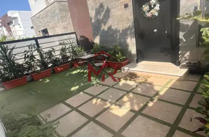 تاون هاوس - 3 غرف نوم - 4 حمامات للبيع في مول هايد بارك بيزنس - شارع التسعين الجنوبي - التجمع الخامس - مدينة القاهرة الجديدة - القاهرة