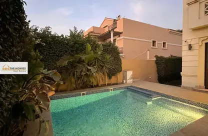 فيلا - 5 غرف نوم - 5 حمامات للايجار في هايد بارك سنترال - التجمع السادس - مدينة القاهرة الجديدة - القاهرة