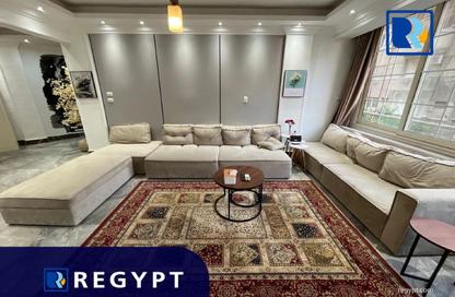 Apartment - 3 Bedrooms - 2 Bathrooms for rent in Ahmed Heshmat St. - Zamalek - Cairo
