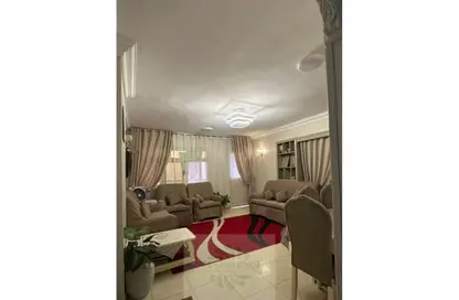 شقة - 3 غرف نوم - 2 حمامات للبيع في المحور المركزي - الحي الخامس - مدينة 6 أكتوبر - الجيزة شقة - 3 غرف نوم - 2 حمامات للبيع في المحور المركزي - الحي الخامس - مدينة 6 أكتوبر - الجيزة