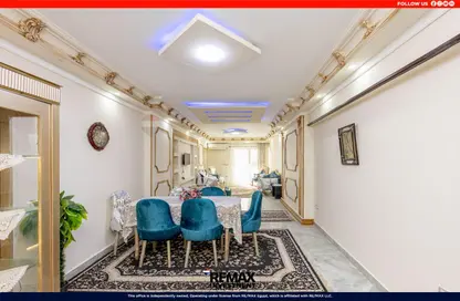 Apartment - 3 Bedrooms - 2 Bathrooms for rent in Ahmed Kamha St. - Ibrahimia - Hay Wasat - Alexandria