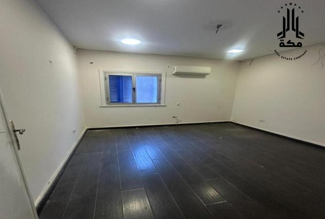 8575217 - Property Image 2