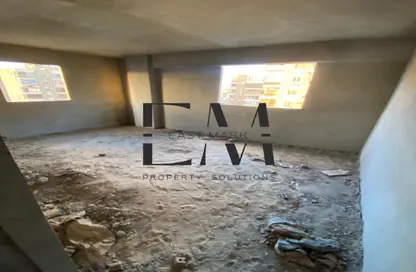 شقة - 3 غرف نوم - 2 حمامات للبيع في شارع ابو بكر الصديق - ميدان المحكمة - مصر الجديدة - القاهرة