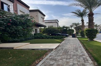 Townhouse - 5 Bedrooms - 5 Bathrooms for sale in Azzar - 5th Settlement Compounds - The 5th Settlement - New Cairo City - Cairo