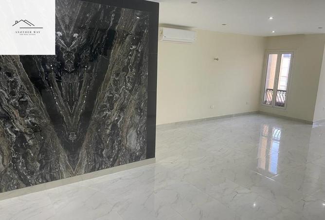 83125196 - Property Image 3