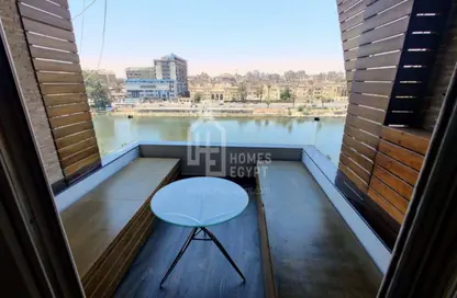 شقة - غرفة نوم - 2 حمامات للايجار في شارع الجبلايه - الزمالك - القاهرة