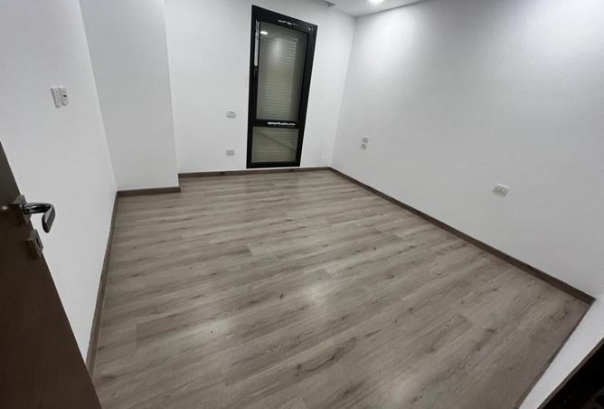99396165 - صورة العقار 2