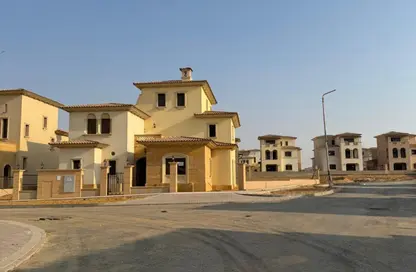 Villa - 3 Bedrooms - 3 Bathrooms for sale in City Gate - 5th Settlement Compounds - The 5th Settlement - New Cairo City - Cairo