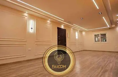 شقة - 2 غرف نوم - 2 حمامات للبيع في B12 - مدينتي - القاهرة