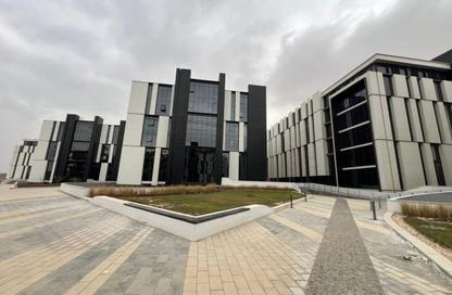 Office Space - 2 Bedrooms - 1 Bathroom for sale in Hyde Park - New Cairo City - Cairo