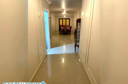 Apartment - 3 Bedrooms - 2 Bathrooms for sale in Zaki Ragab St. - Smouha - Hay Sharq - Alexandria Apartment - 3 Bedrooms - 2 Bathrooms for sale in Zaki Ragab St. - Smouha - Hay Sharq - Alexandria