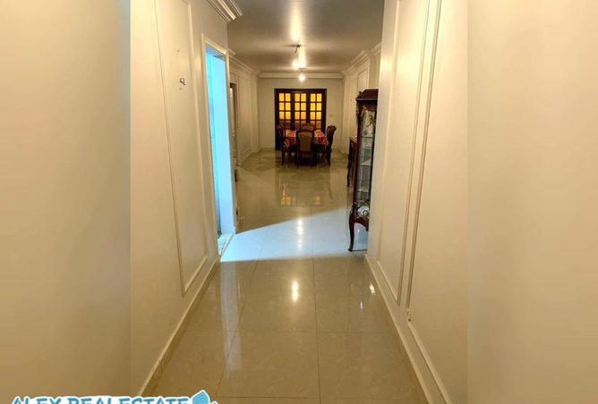80791831 - Property Image 3