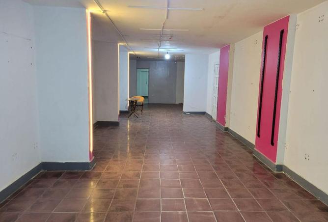 84244765 - Property Main Image