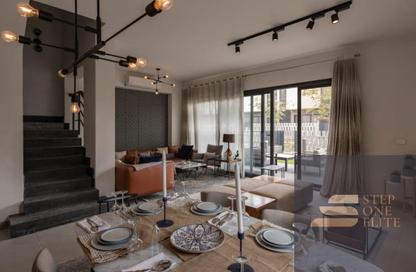 Villa - 3 Bedrooms - 3 Bathrooms for sale in Al Burouj Compound - El Shorouk Compounds - Shorouk City - Cairo
