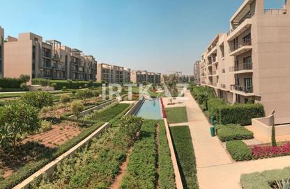 Apartment - 3 Bedrooms - 4 Bathrooms for sale in Moon Residences - Fifth Square - The 5th Settlement - New Cairo City - Cairo