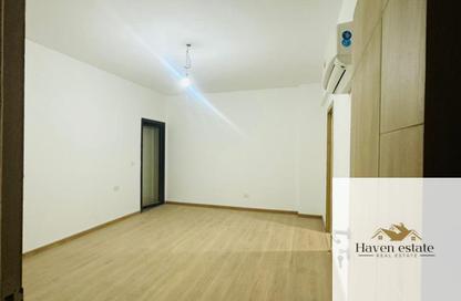 Apartment - 3 Bedrooms - 3 Bathrooms for rent in Moon Residences - Fifth Square - The 5th Settlement - New Cairo City - Cairo