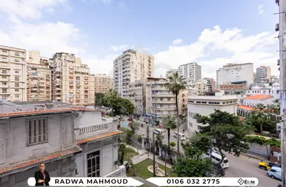 Apartment - 3 Bedrooms - 2 Bathrooms for sale in Laurent - Hay Sharq - Alexandria
