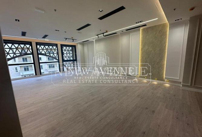 98839073 - Property Image 3
