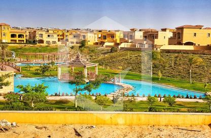 منزل مزدوج - 5 غرف نوم - 5 حمامات للبيع في رويال ميدوز - كمبوندات الشيخ زايد - الشيخ زايد - الجيزة