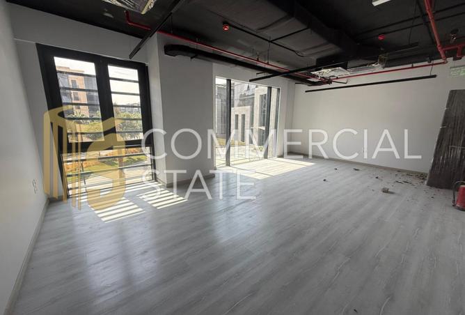 54751811 - صورة العقار 2