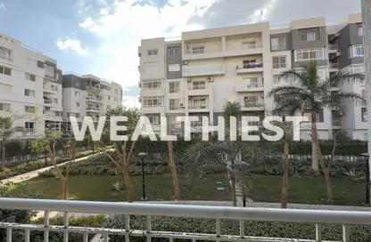 Apartment - 3 Bedrooms - 2 Bathrooms for sale in Privado - Madinaty - Cairo