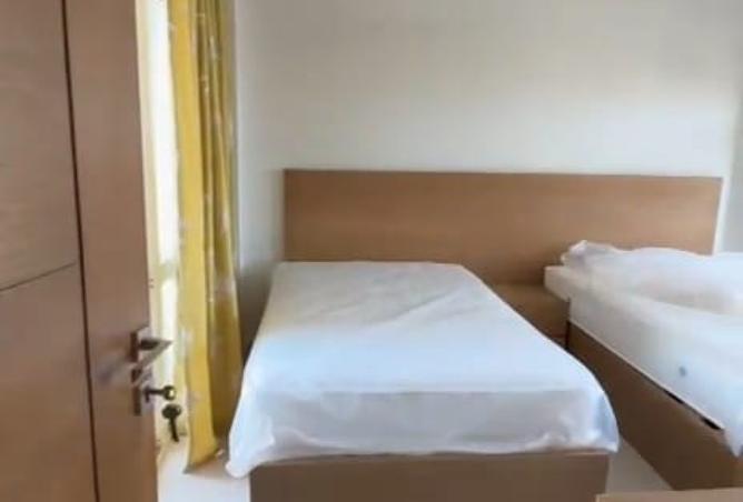97437900 - Property Image 3