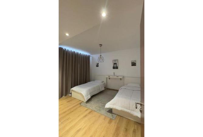 8565491 - Property Image 3