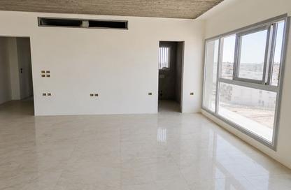 Apartment - 3 Bedrooms - 3 Bathrooms for sale in Garden Residence - Hyde Park - New Cairo City - Cairo