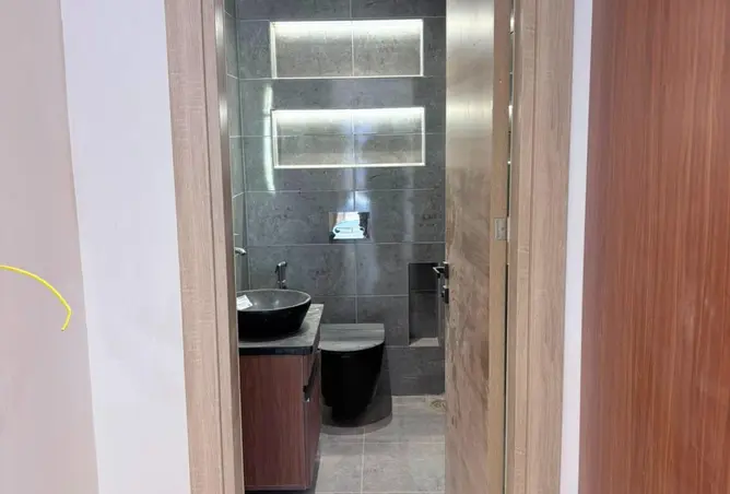 83667253 - Property Image 2