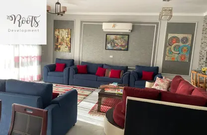 فيلا - 5 غرف نوم - 5 حمامات للبيع في ماونتن فيو راس الحكمة - راس الحكمة - الساحل الشمالي