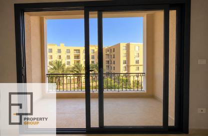 Apartment - 2 Bedrooms - 2 Bathrooms for sale in Village West - Sheikh Zayed Compounds - Sheikh Zayed City - Giza Apartment - 2 Bedrooms - 2 Bathrooms for sale in Village West - Sheikh Zayed Compounds - Sheikh Zayed City - Giza