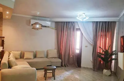 Apartment - 2 Bedrooms - 1 Bathroom for rent in El Rehab Extension - Al Rehab - New Cairo City - Cairo