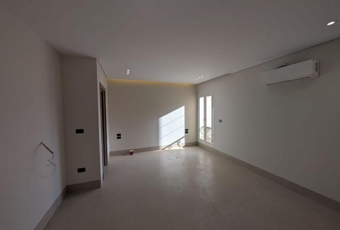 8512533 - Property Image 3