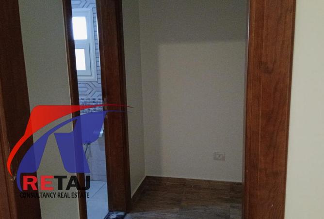 8707199 - Property Image 2